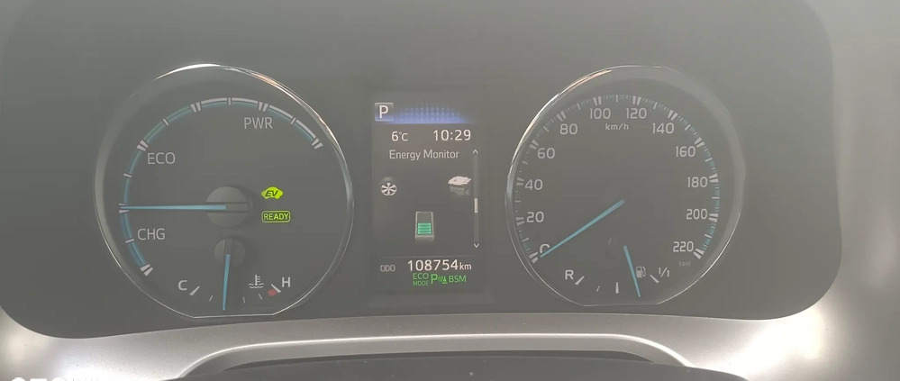 Toyota RAV4 cena 91500 przebieg: 108750, rok produkcji 2018 z Nekla małe 379